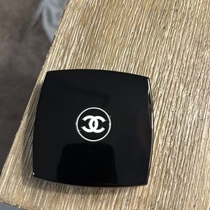 Chanel eyeshadow palette